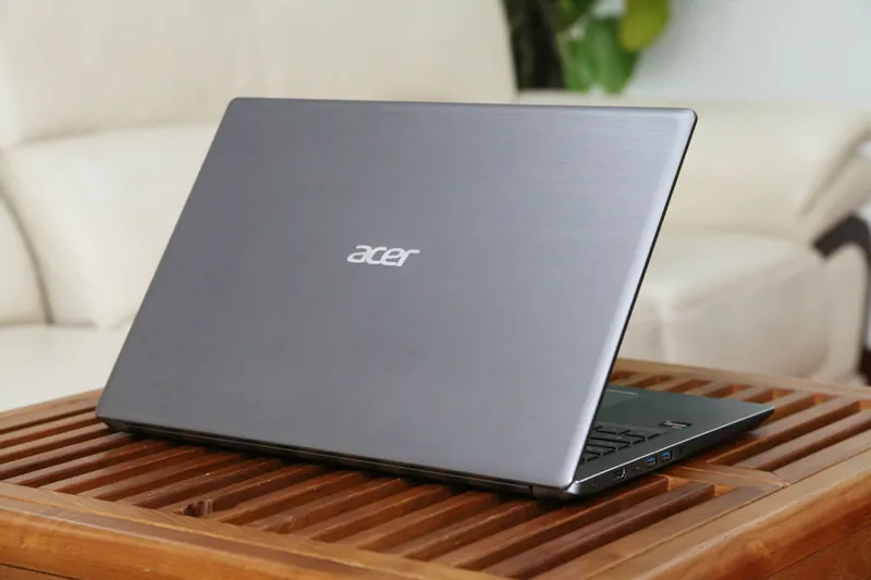Acer Swift 3 header