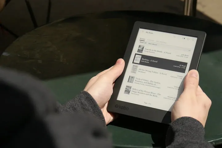 KOBO Aura