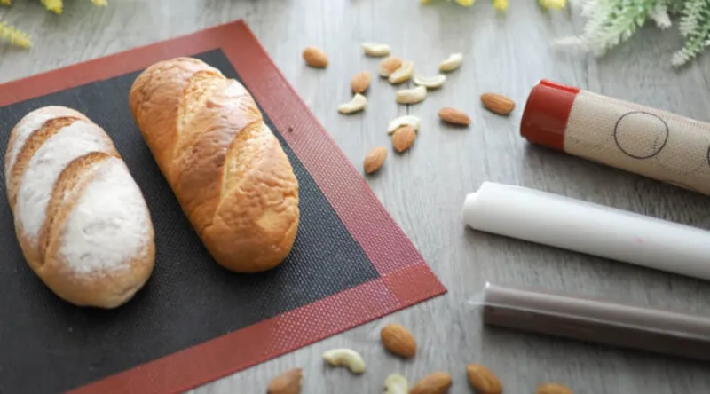 silicone baking mats