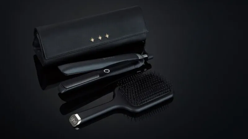 ghd platinum+ hair straightener gift set