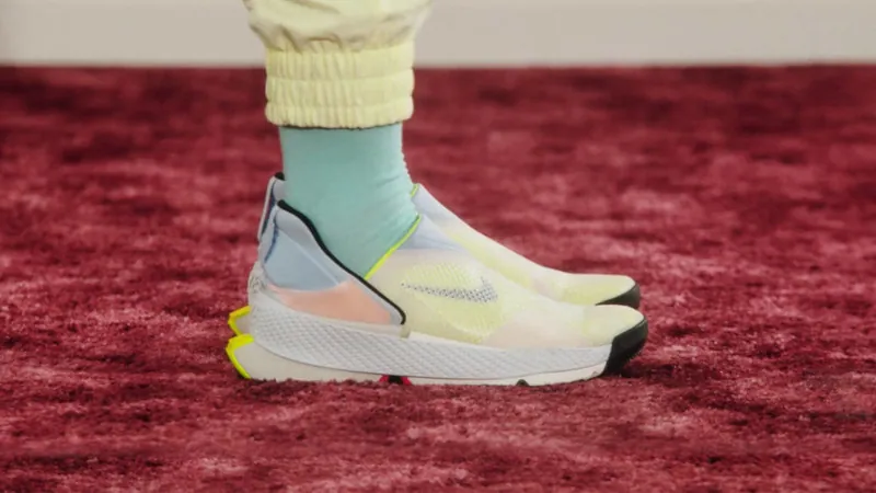 Nike GO FlyEase