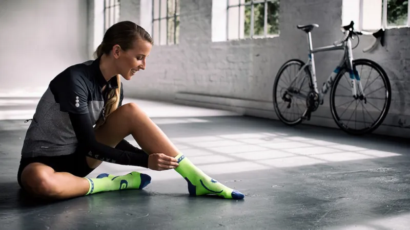 socks cycling Falke