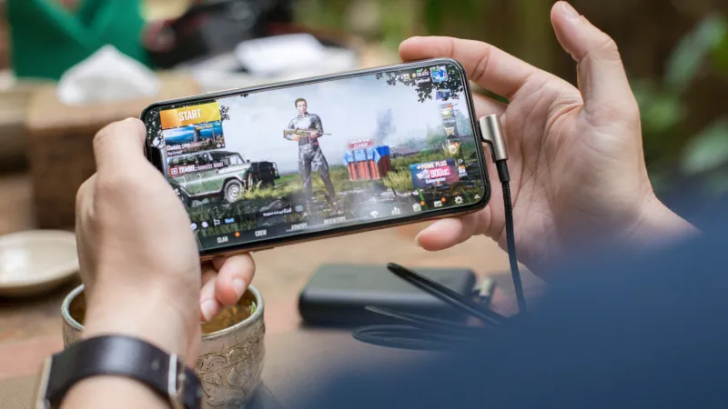Mobile gaming