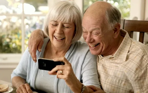 Grandparents smartphone