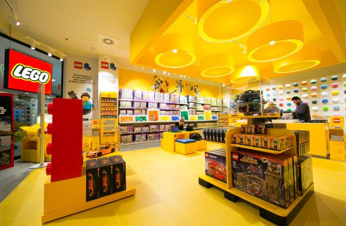 Lego Store 1