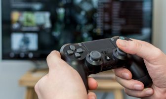 Best Deals: Best Black Friday Deals of 2018 Ps4 controller