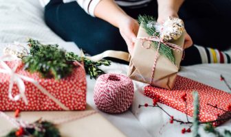 gift wrapping