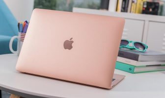 Macbook Air 2020 header