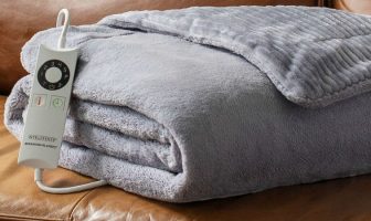 electric blanket