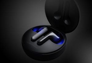 LG Tone Free FN7 earbuds