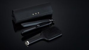 ghd platinum+ hair straightener gift set