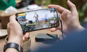 Mobile gaming