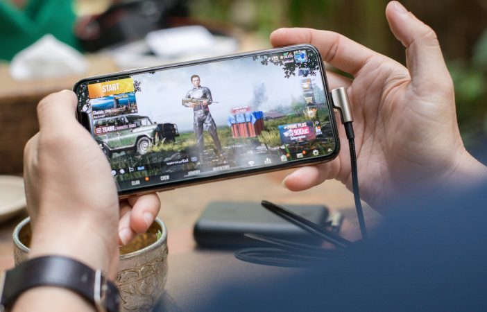 Mobile gaming
