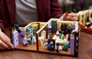 Friends apartment sets
