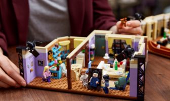 Friends apartment sets