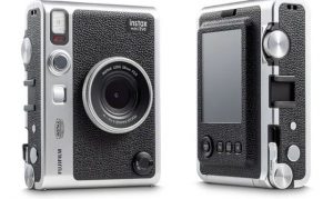 FUJIFILM INSTAX MINI EVO